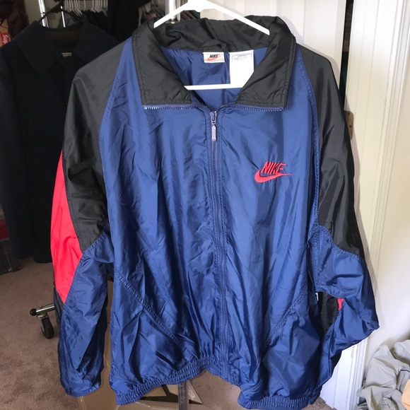 nike windbreaker vintage mens